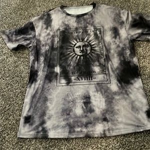 Athletic fabric T shirt